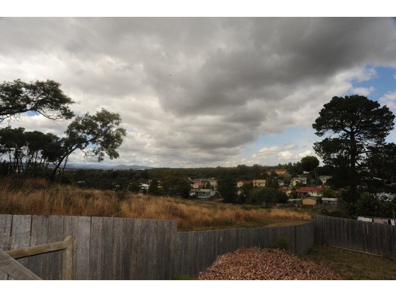 4 Kerran Crescent, South Launceston TAS 7249