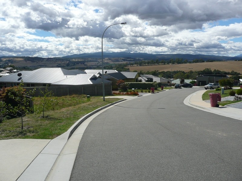 5 Dorothy Court, Youngtown TAS 7249