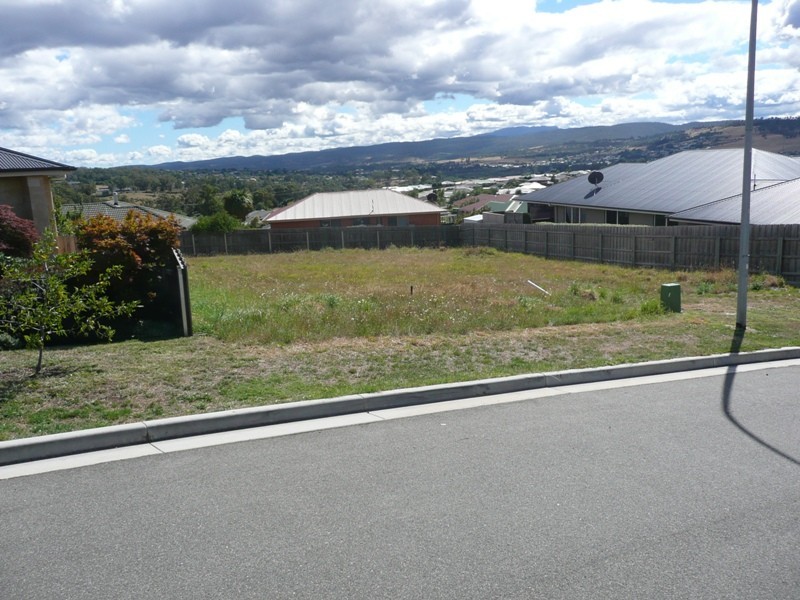 5 Dorothy Court, Youngtown TAS 7249