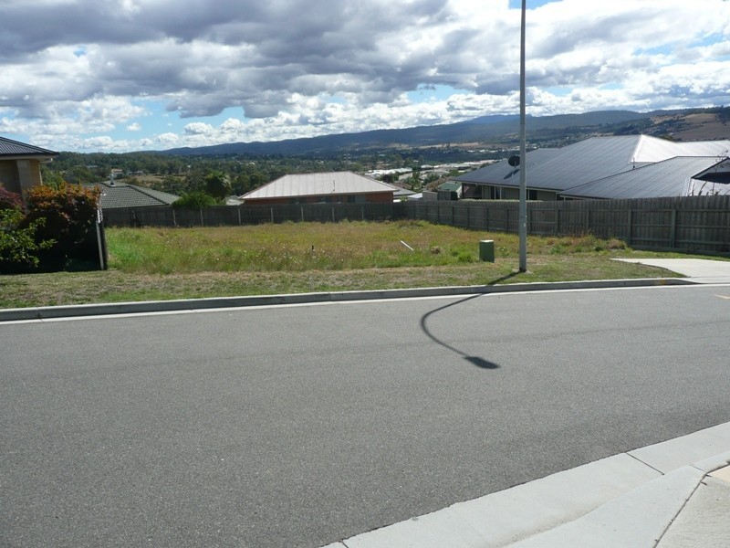 5 Dorothy Court, Youngtown TAS 7249