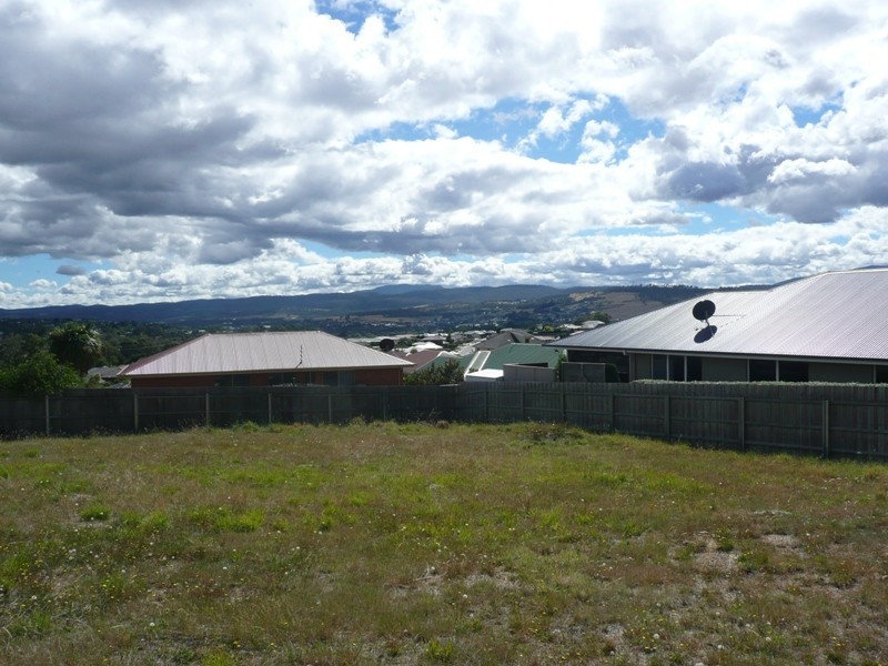 5 Dorothy Court, Youngtown TAS 7249