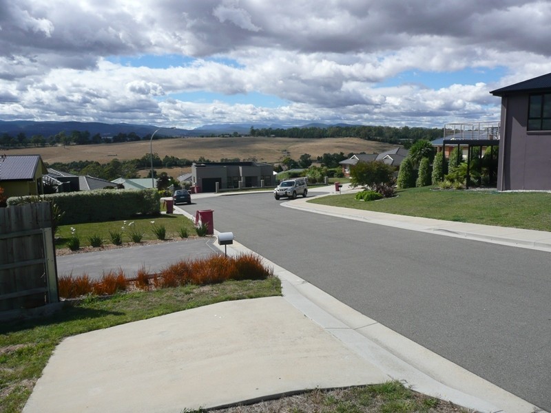 5 Dorothy Court, Youngtown TAS 7249