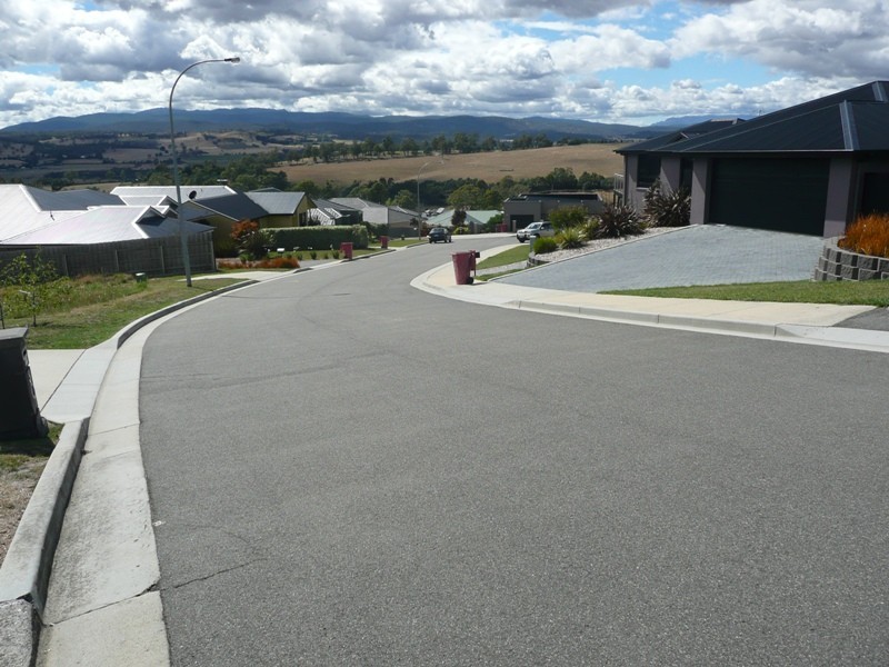 5 Dorothy Court, Youngtown TAS 7249