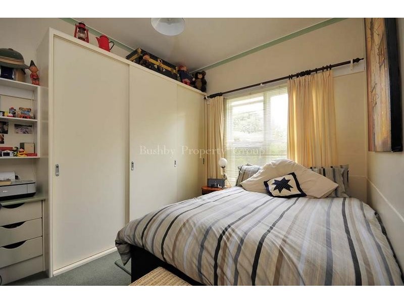 9 Albion Street, Invermay TAS 7248