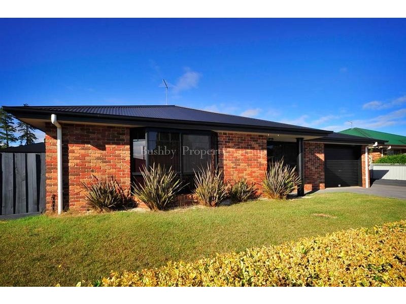 1/6 Alison Court, Westbury TAS 7303