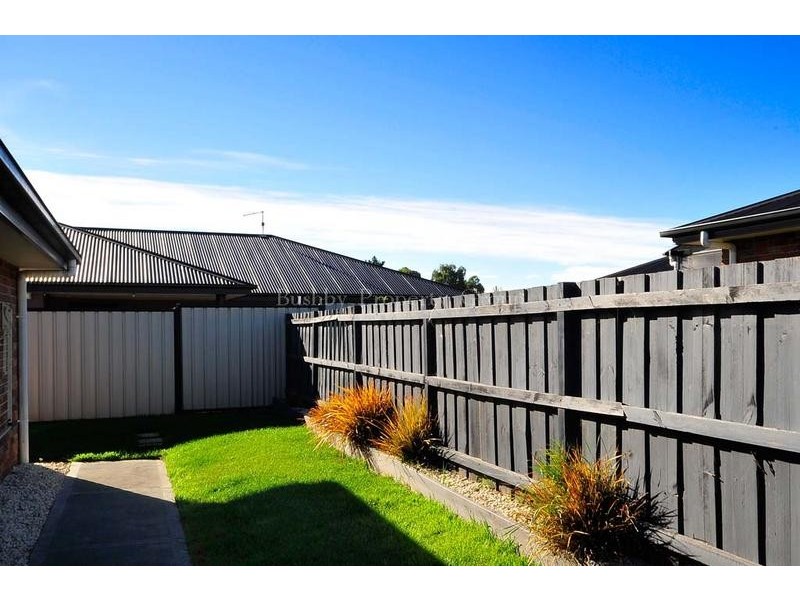 1/6 Alison Court, Westbury TAS 7303