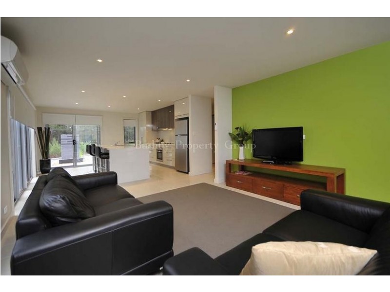 8/25 Fairway Crescent, Shearwater TAS 7307