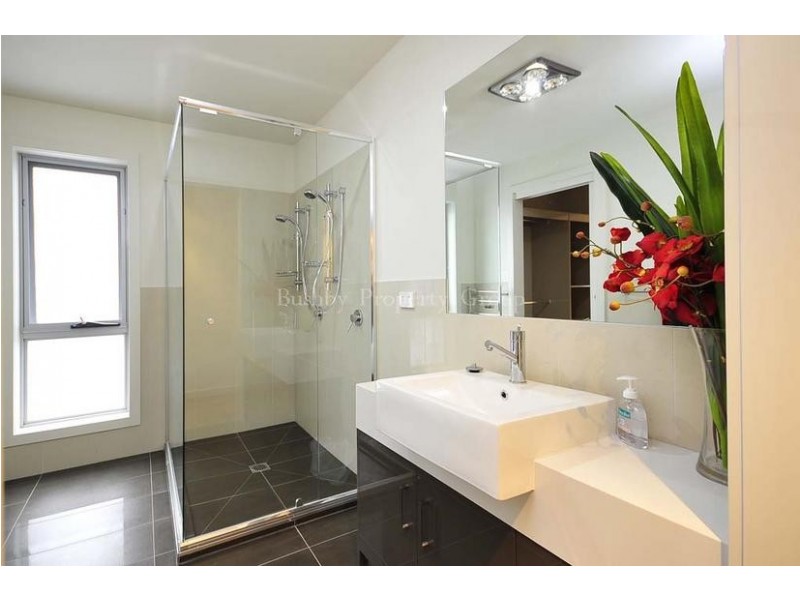 8/25 Fairway Crescent, Shearwater TAS 7307