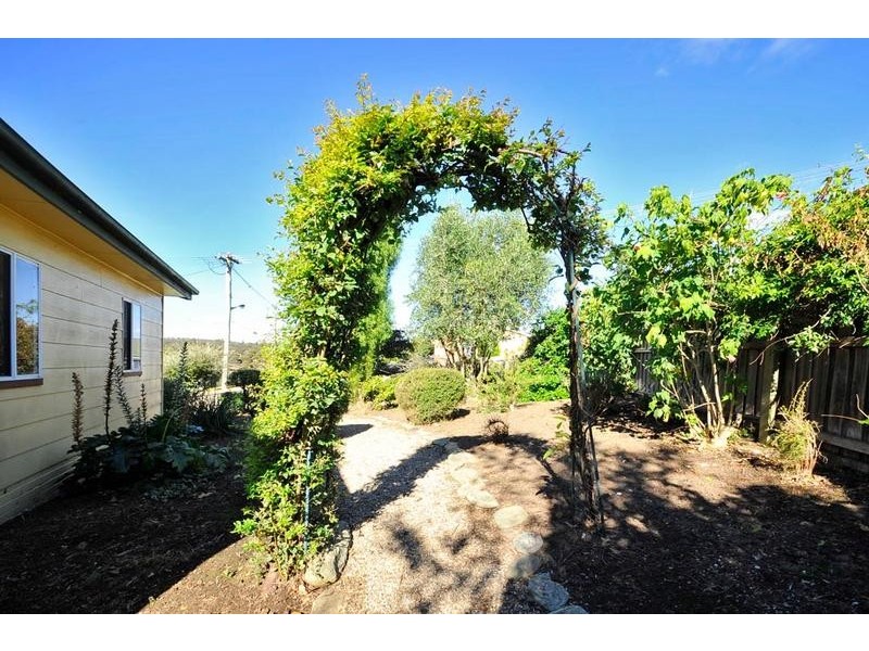 80 Hargrave Crescent, Mayfield TAS 7248