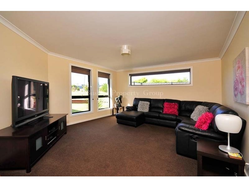 1 Sapphire Court, Perth TAS 7300