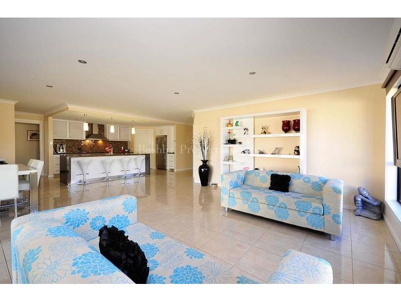 1 Sapphire Court, Perth TAS 7300