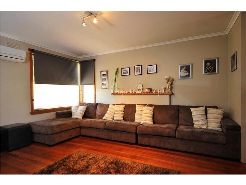 22 Hazelwood Parade, Ravenswood TAS 7250