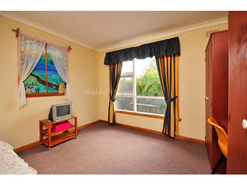 2 Greenway Avenue, Norwood TAS 7250