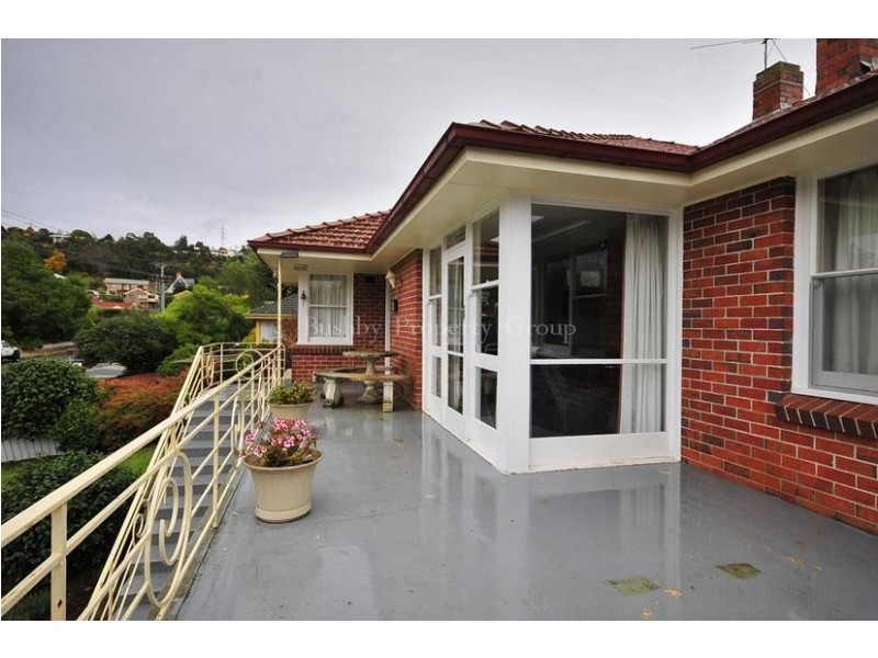 82 Cherry Road, Trevallyn TAS 7250