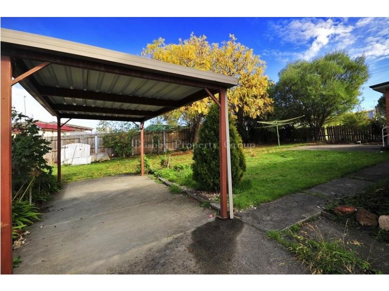 19 Meadowbank Road, Newnham TAS 7248