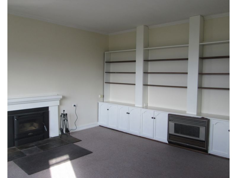 2/4 Gorge Road, Trevallyn TAS 7250