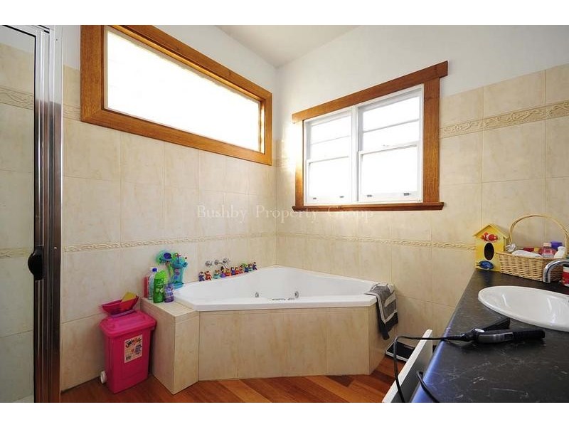 35 Hobart Road, Kings Meadows TAS 7249