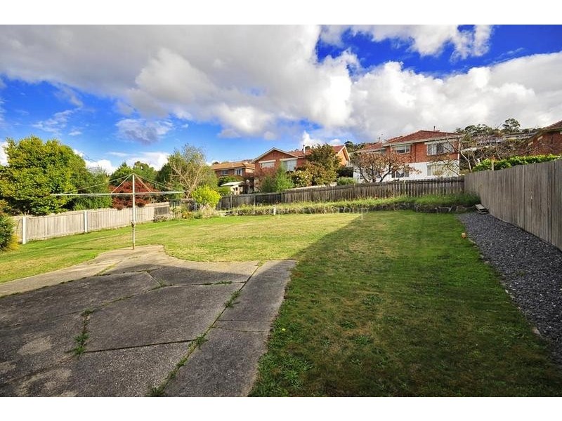 7 Eden Street, Riverside TAS 7250