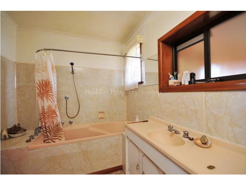 18 Cornwall Crescent, Newnham TAS 7248