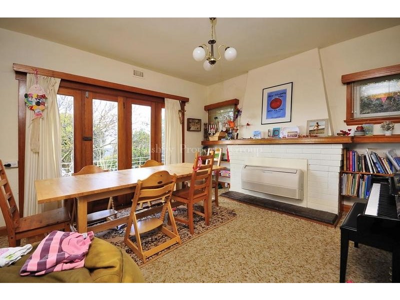 12 Denman Road, Trevallyn TAS 7250
