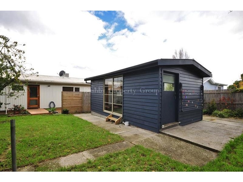 12 Valley Street, Trevallyn TAS 7250