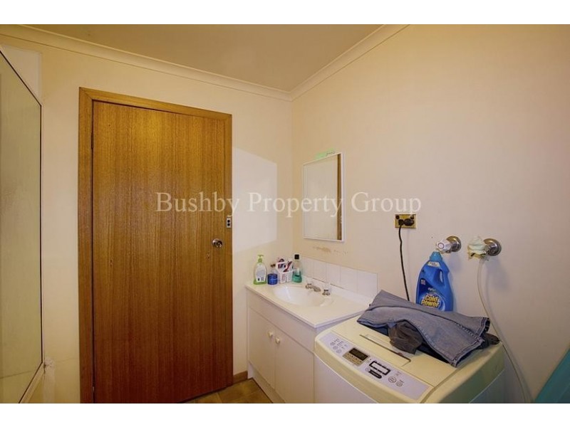 4/1-3 Newnham Close, Newnham TAS 7248