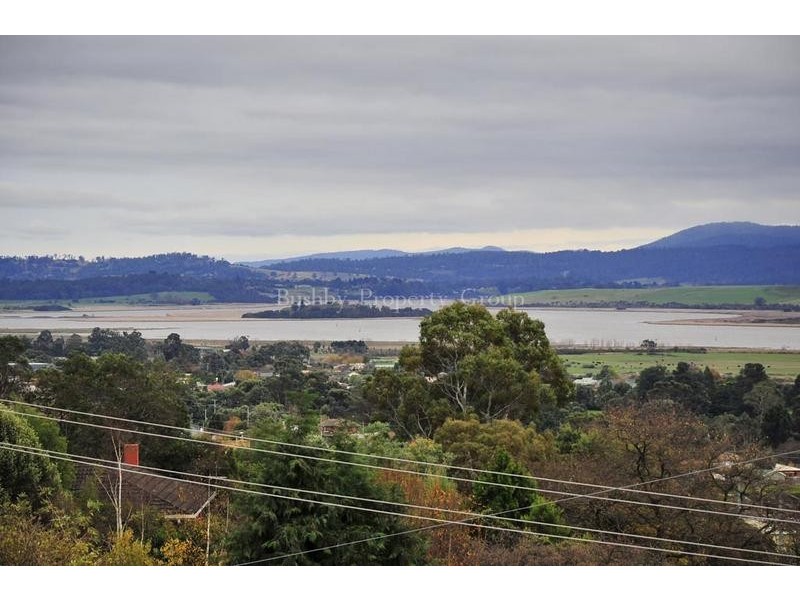 21 Newlands Street, Trevallyn TAS 7250