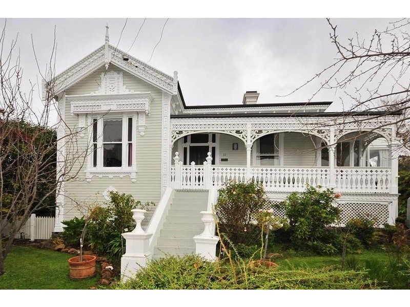 33 Bain Terrace, Trevallyn TAS 7250