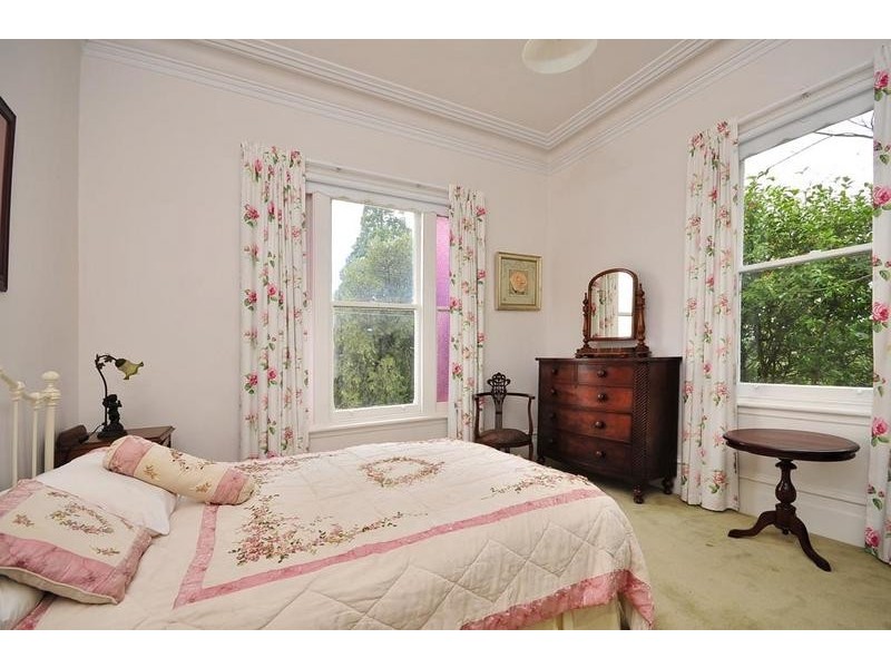 33 Bain Terrace, Trevallyn TAS 7250