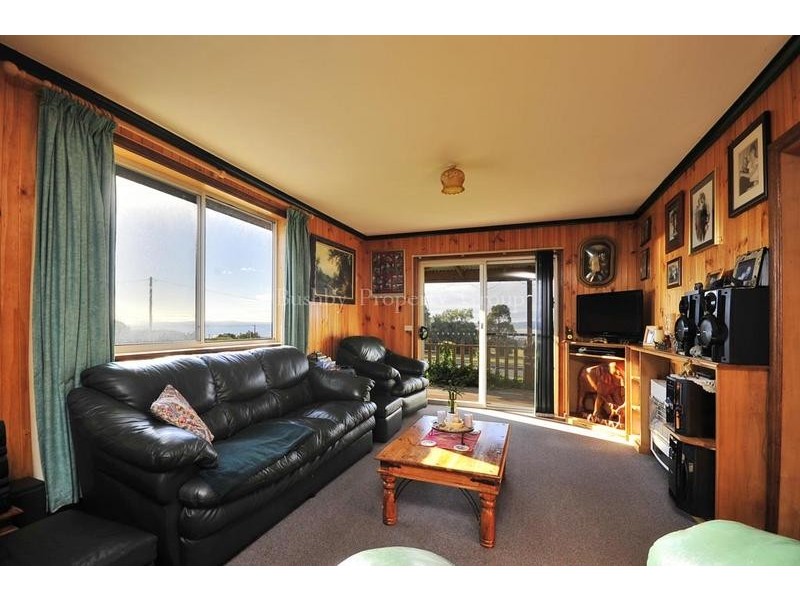 21 Walter Street, Bridport TAS 7262