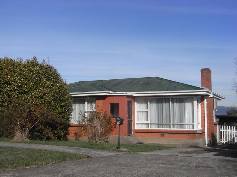 5 Proctor Street, Newnham TAS 7248