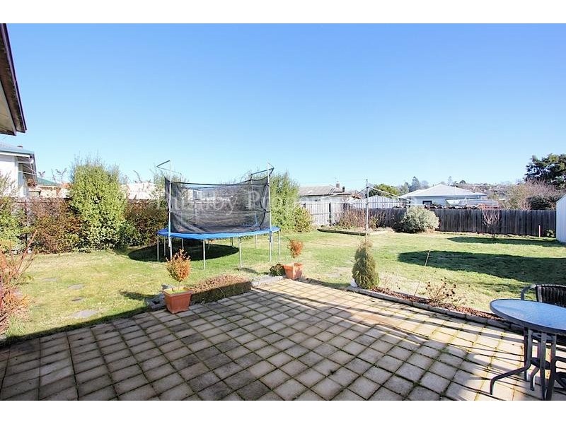17 Birch Avenue, Newstead TAS 7250
