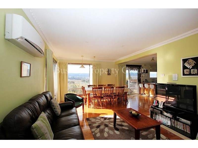 10 Cooper Crescent, Riverside TAS 7250