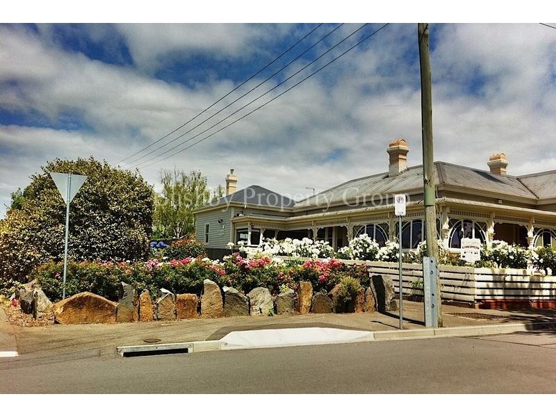 17 Adelaide Street, East Launceston TAS 7250