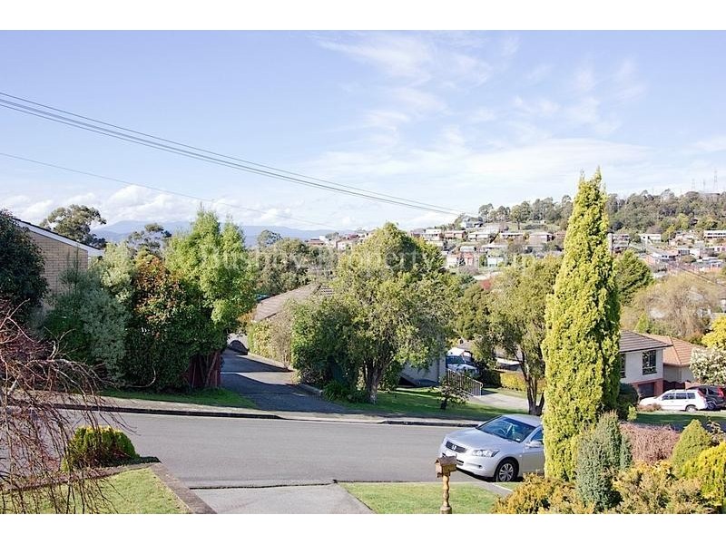 21 Guilford Road, Riverside TAS 7250