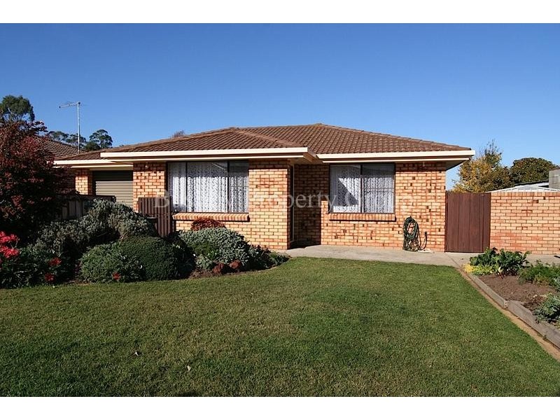 2/2 Ingamells Street, Prospect TAS 7250