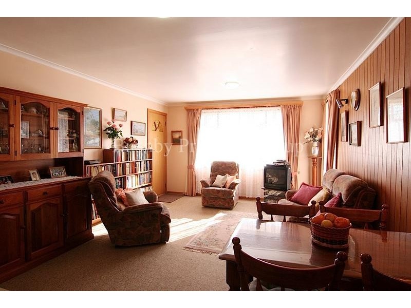 2/2 Ingamells Street, Prospect TAS 7250