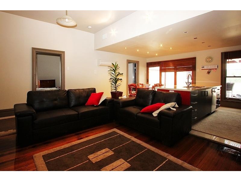 6 South Street, Invermay TAS 7248