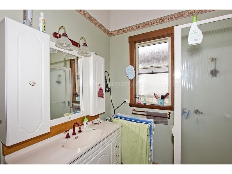 23 Luck Street, Mowbray TAS 7248