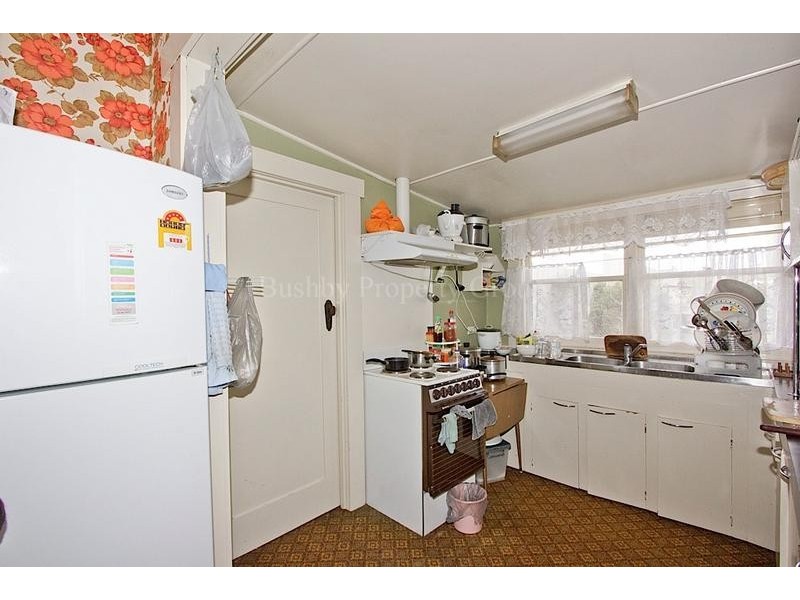 16 Luck Street, Mowbray TAS 7248