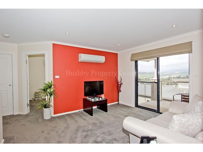 44 Piper Avenue, Youngtown TAS 7249
