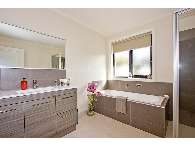 44 Piper Avenue, Youngtown TAS 7249