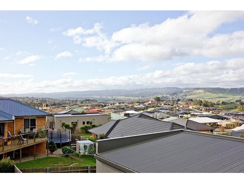 44 Piper Avenue, Youngtown TAS 7249