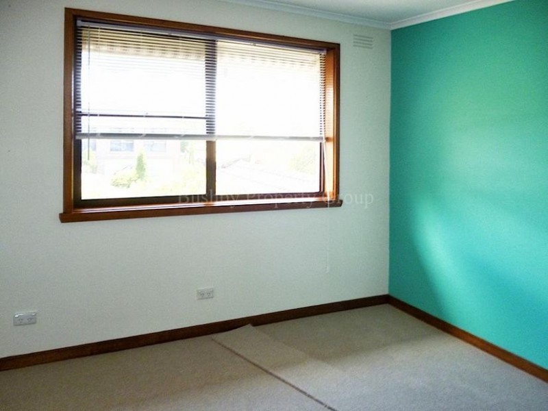 15 Woolston Street, Trevallyn TAS 7250