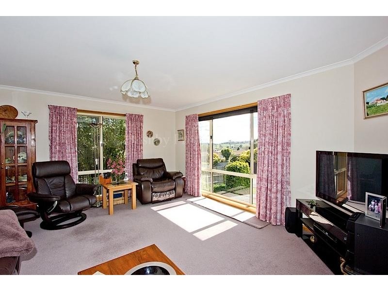 2 Veronica Place, Hadspen TAS 7290