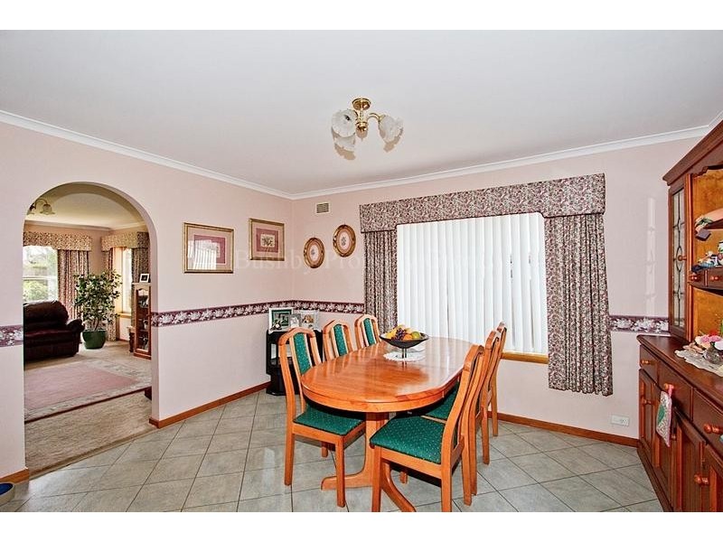 16 Walnut Grove, Summerhill TAS 7250