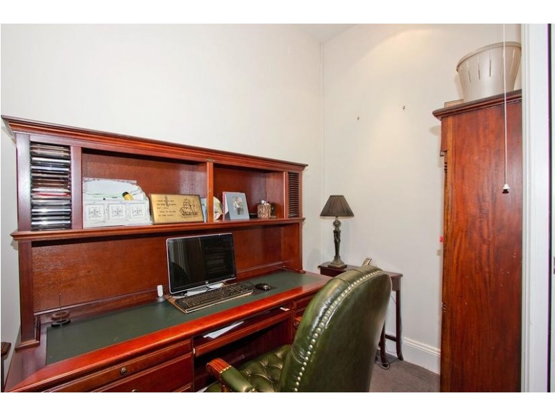 5 College Street, Newstead TAS 7250