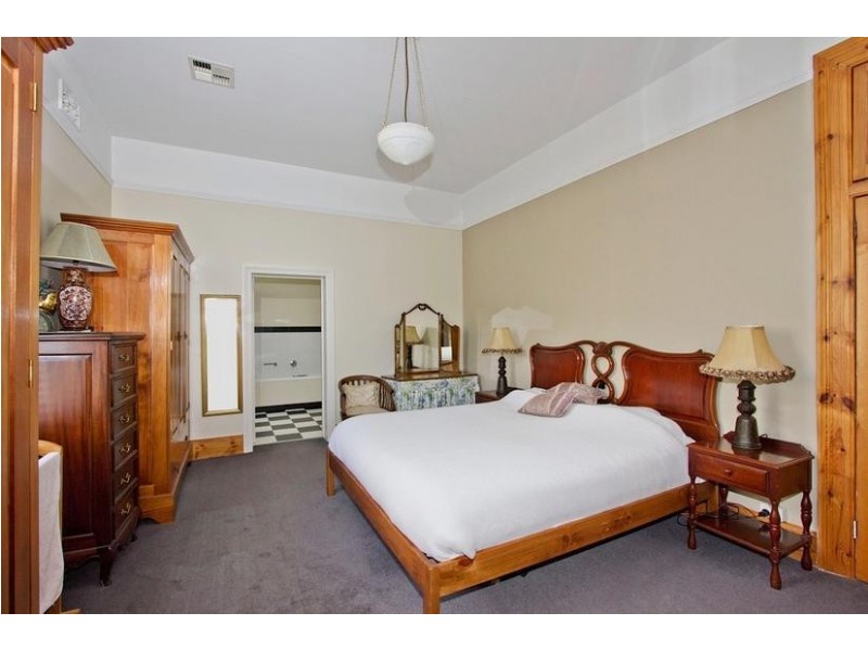 5 College Street, Newstead TAS 7250