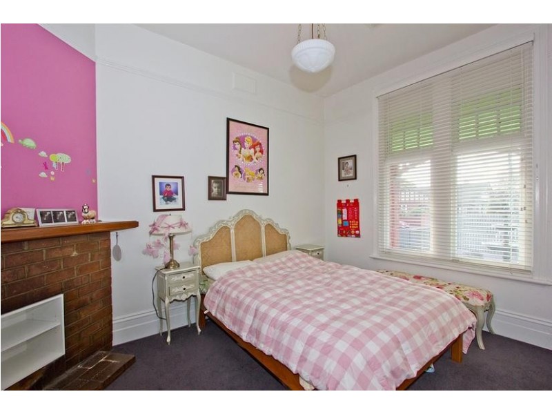 5 College Street, Newstead TAS 7250