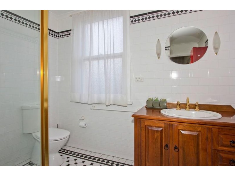 5 College Street, Newstead TAS 7250